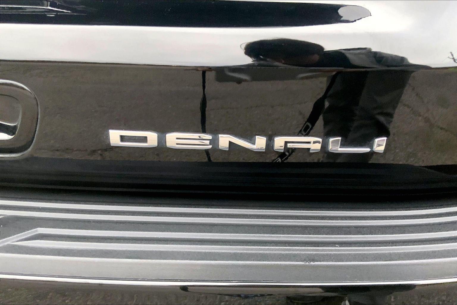 2023 GMC Yukon Denali Ultimate