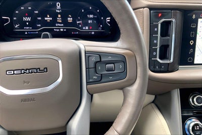 2023 GMC Yukon XL Denali