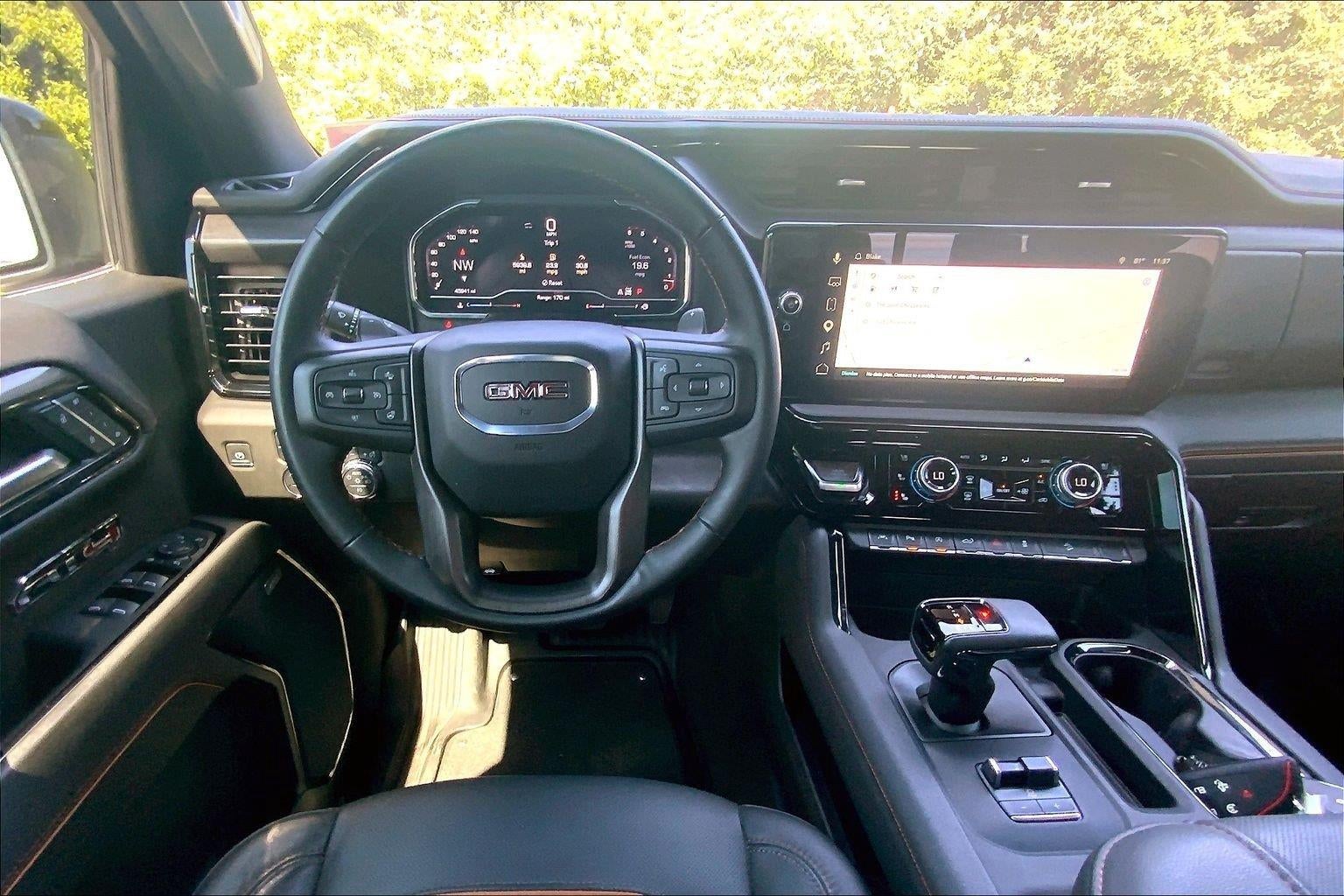 2025 GMC Sierra 1500 AT4