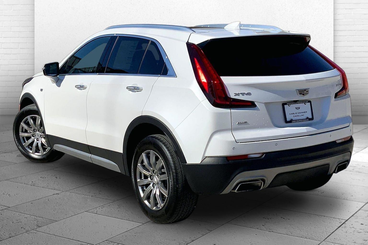 2023 Cadillac XT4 Premium Luxury