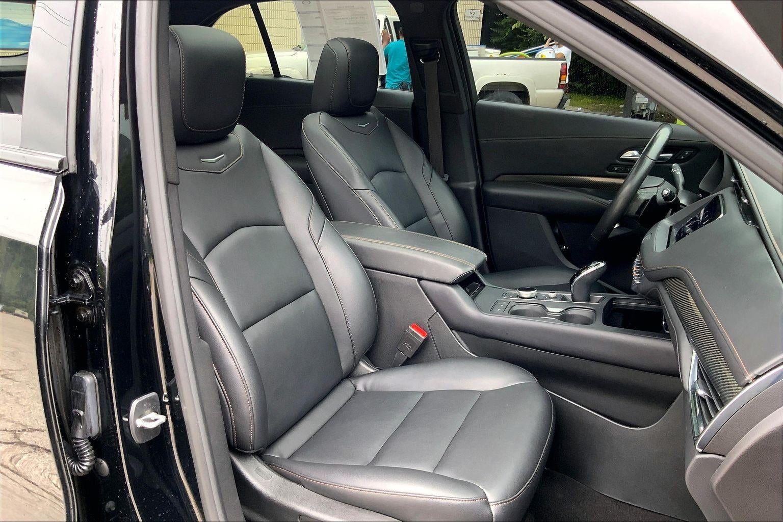 2023 Cadillac XT4 Sport