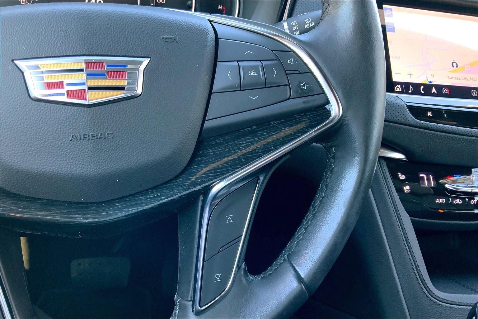 2021 Cadillac XT5 Premium Luxury