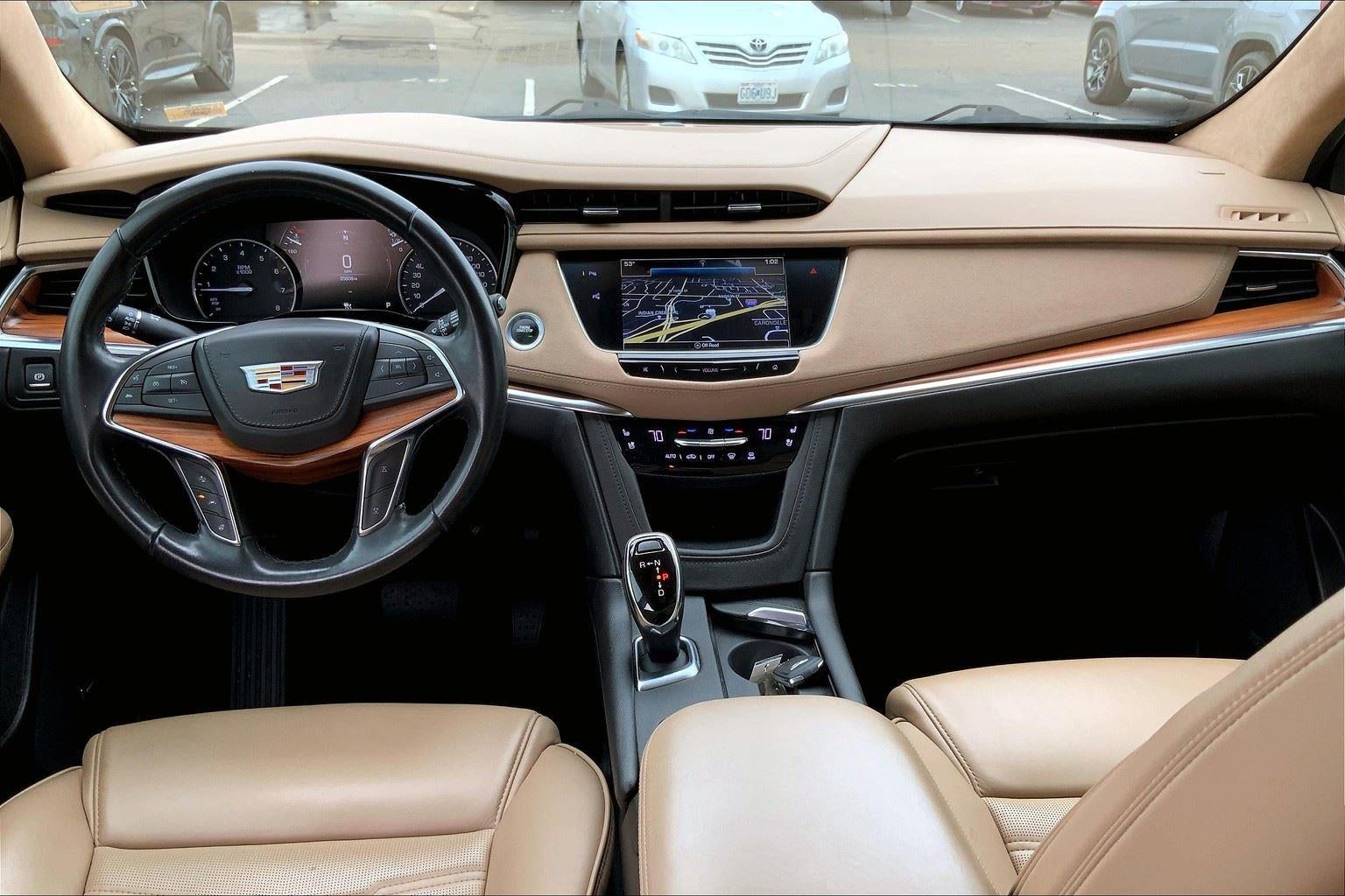 2018 Cadillac XT5 Platinum AWD
