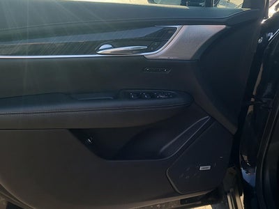 2022 Cadillac XT6 Premium Luxury