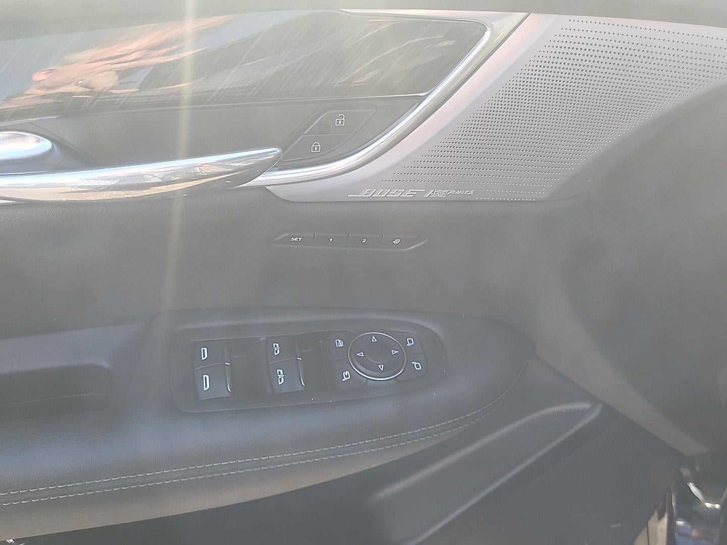 2022 Cadillac XT6 Premium Luxury