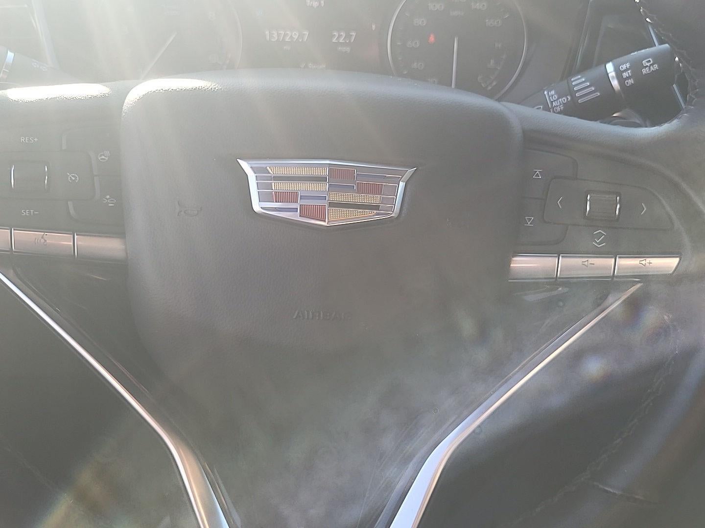 2022 Cadillac XT6 Premium Luxury