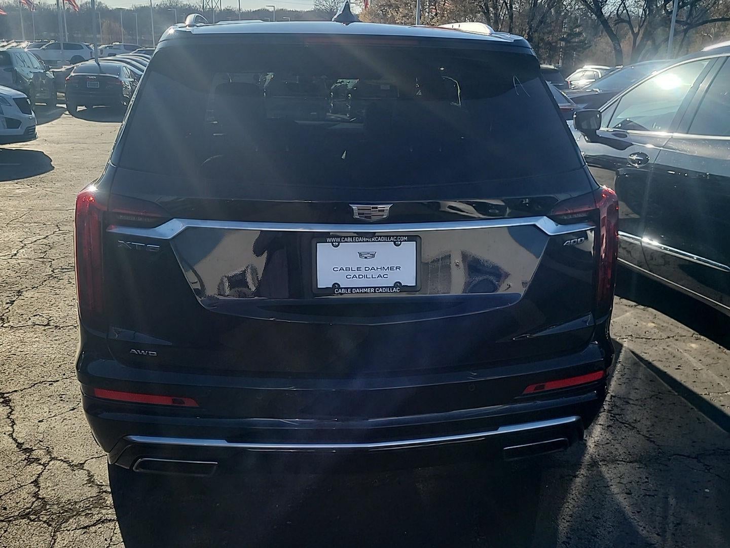 2022 Cadillac XT6 Premium Luxury