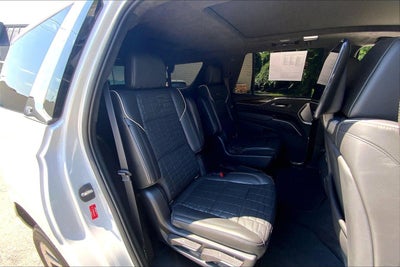 2022 Cadillac Escalade Premium Luxury Platinum