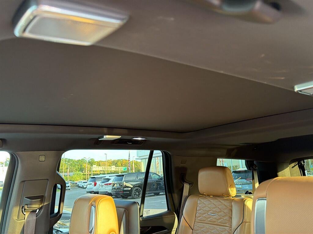2021 Cadillac Escalade Sport