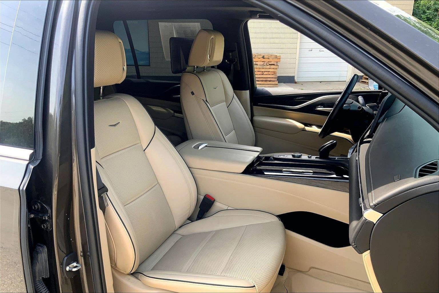 2021 Cadillac Escalade ESV Premium Luxury