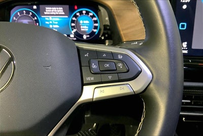 2025 Volkswagen Atlas 2.0T SE w/Technology