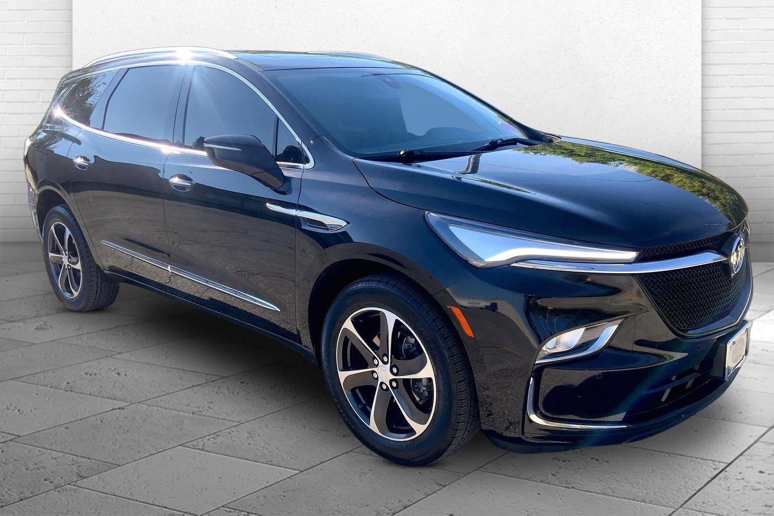 2022 Buick Enclave Essence
