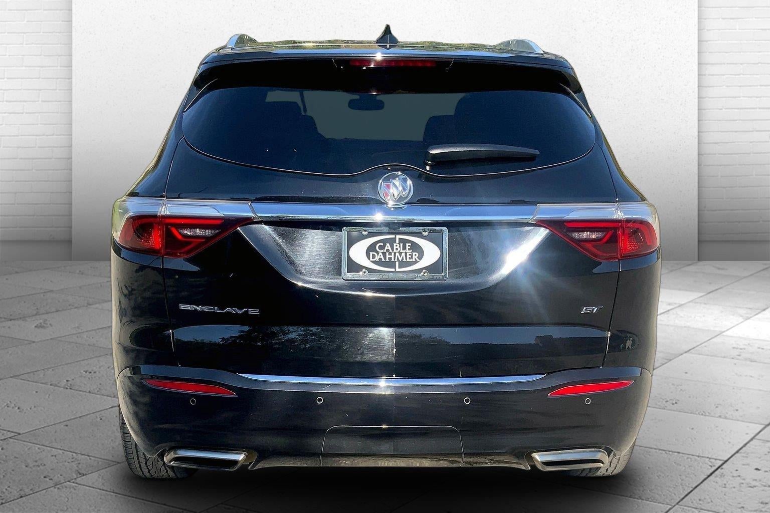 2022 Buick Enclave Essence