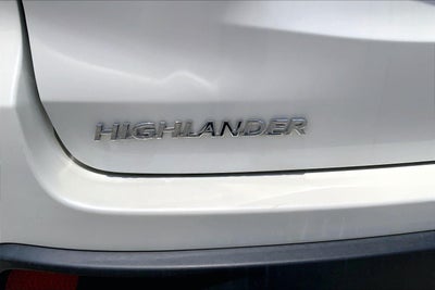 2019 Toyota Highlander LE