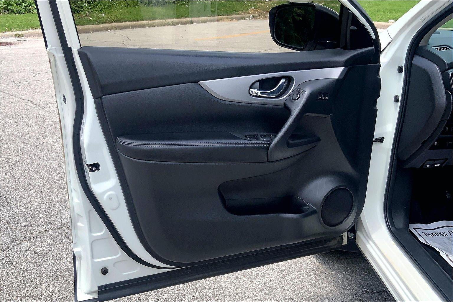 2020 Nissan Rogue Sport SL
