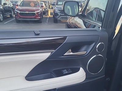 2020 Lexus LX LX 570