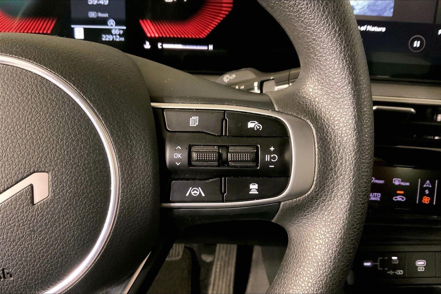 2025 Kia K5 LXS