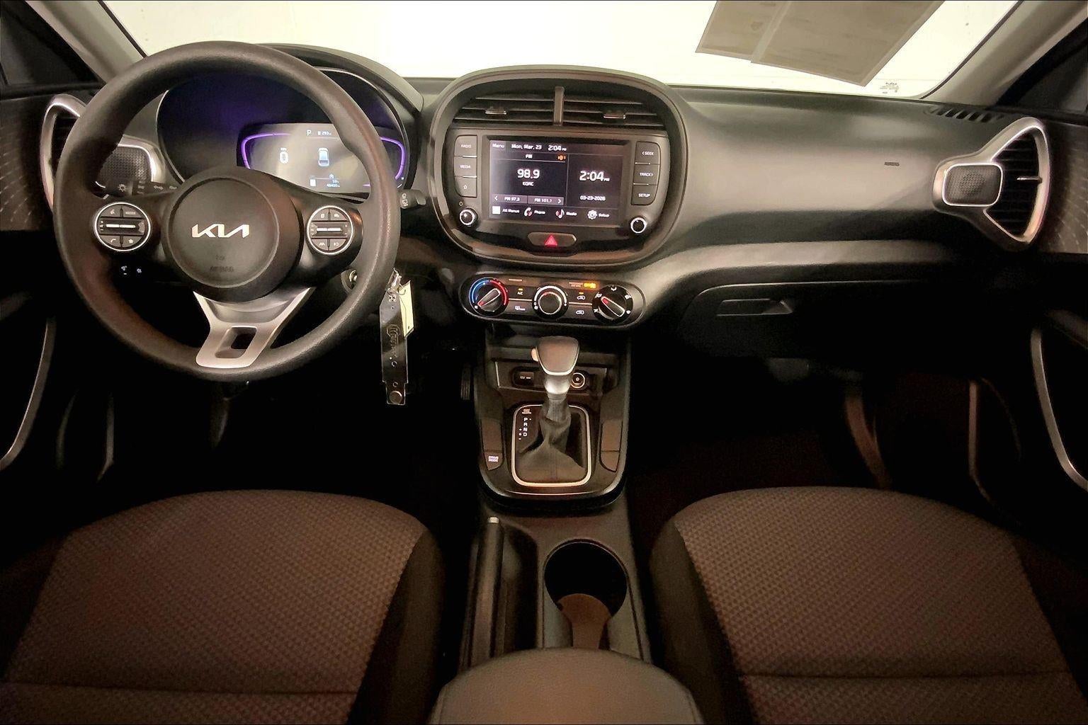 2025 Kia Soul LX