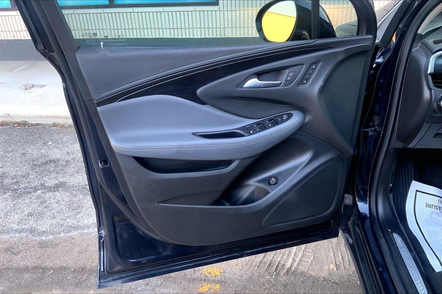 2020 Buick Envision Essence Group