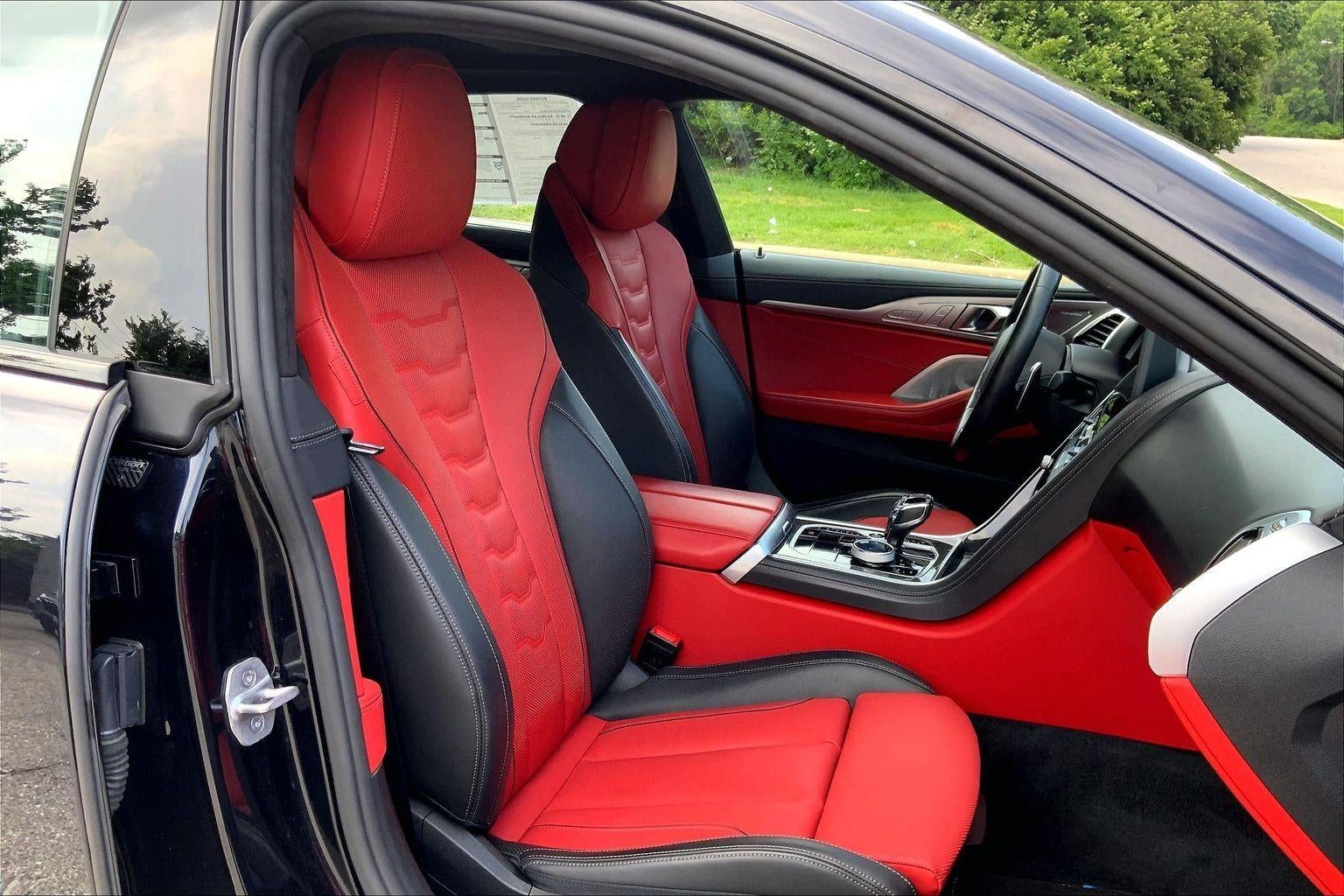 2023 BMW 8 Series M850i