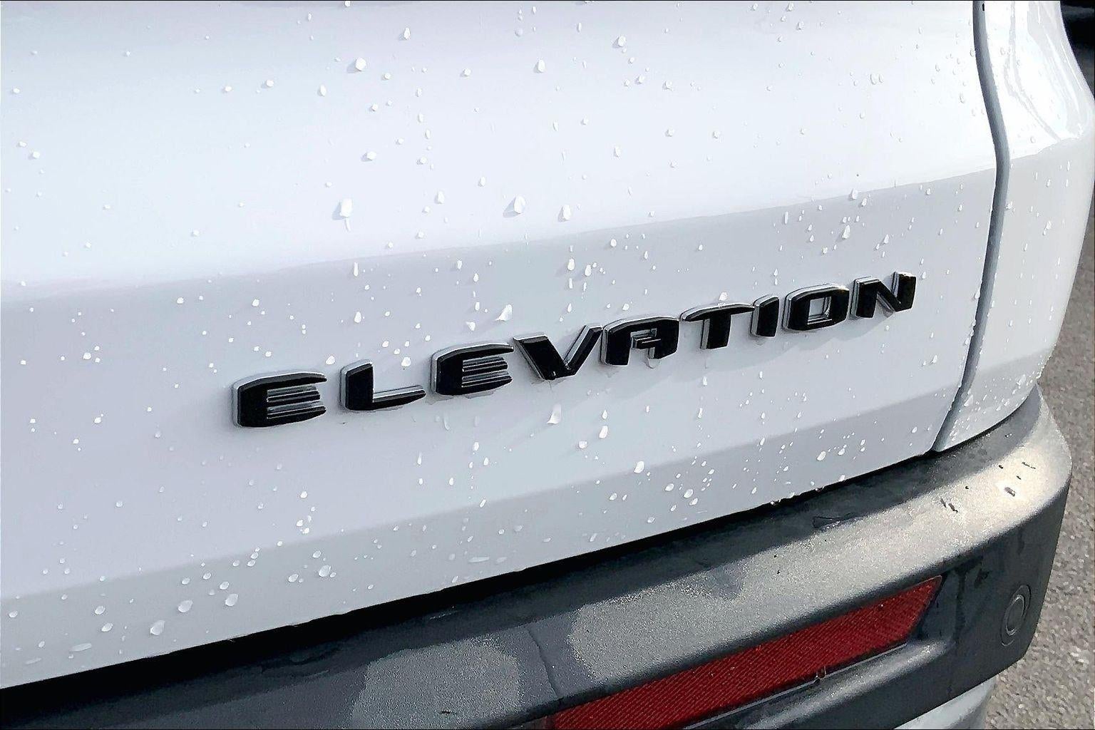 2025 GMC Acadia Elevation