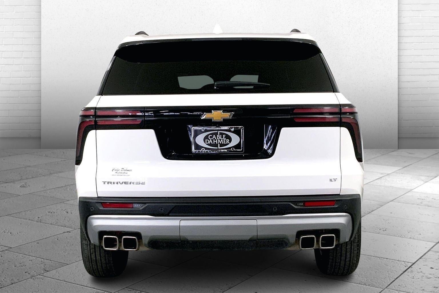 2024 Chevrolet Traverse LT