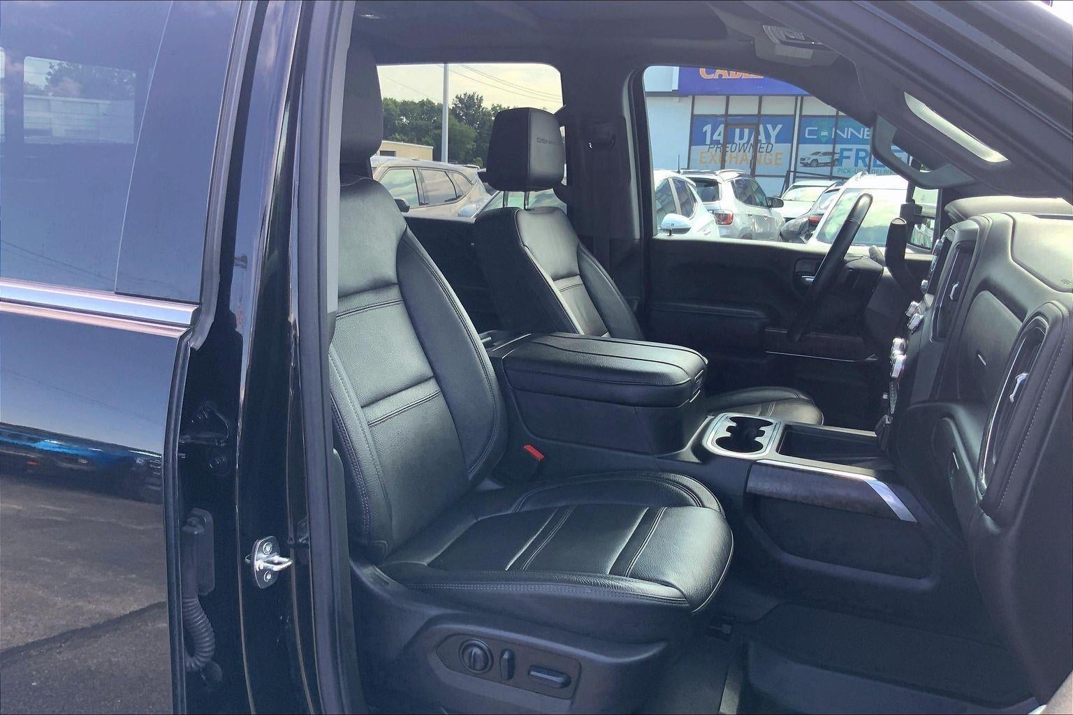 2023 GMC Sierra 3500 HD Denali