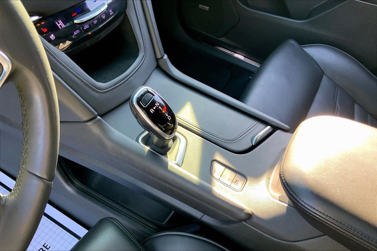 2017 Cadillac XT5 Platinum AWD