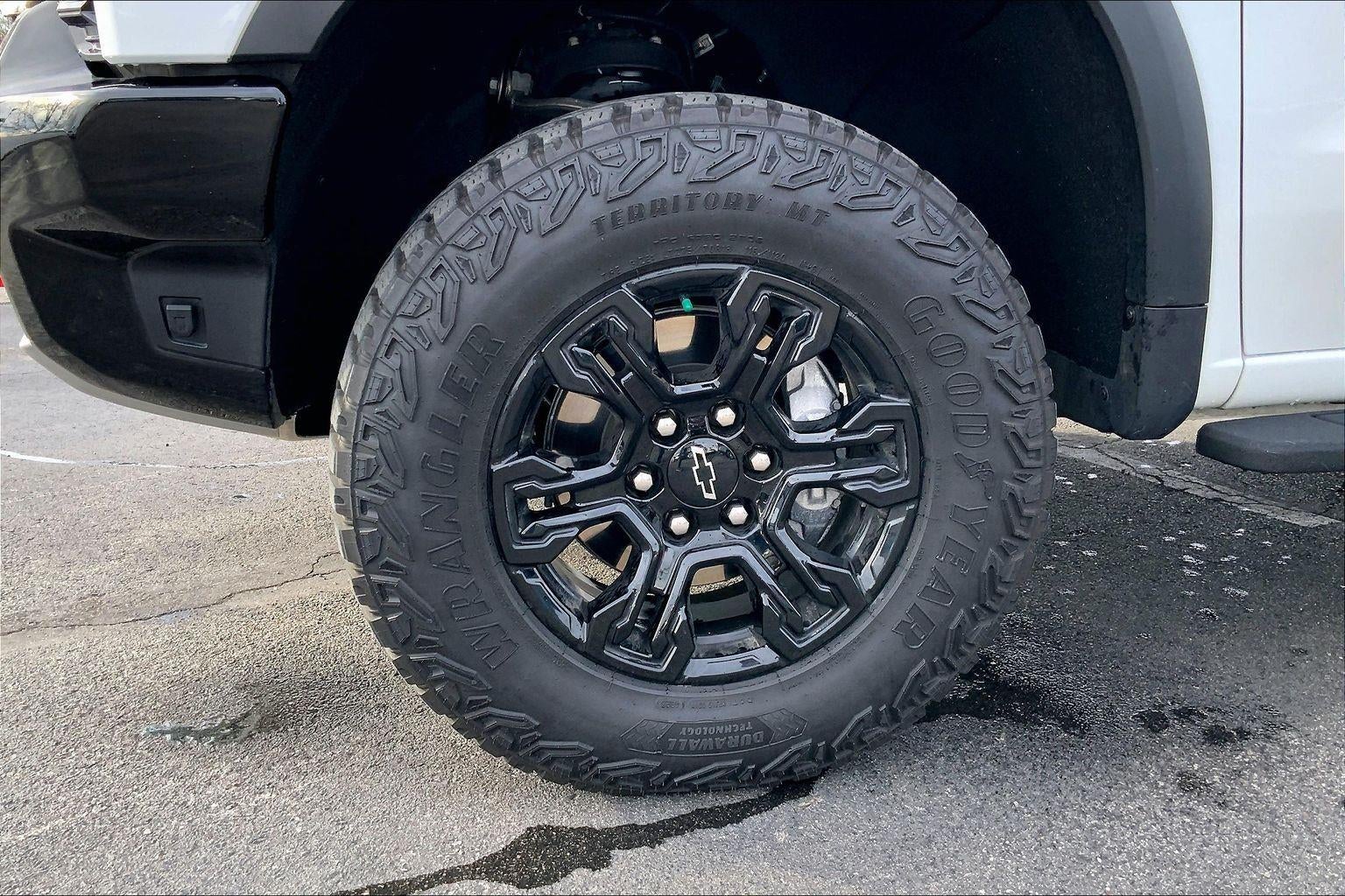 2024 Chevrolet Silverado 1500 ZR2