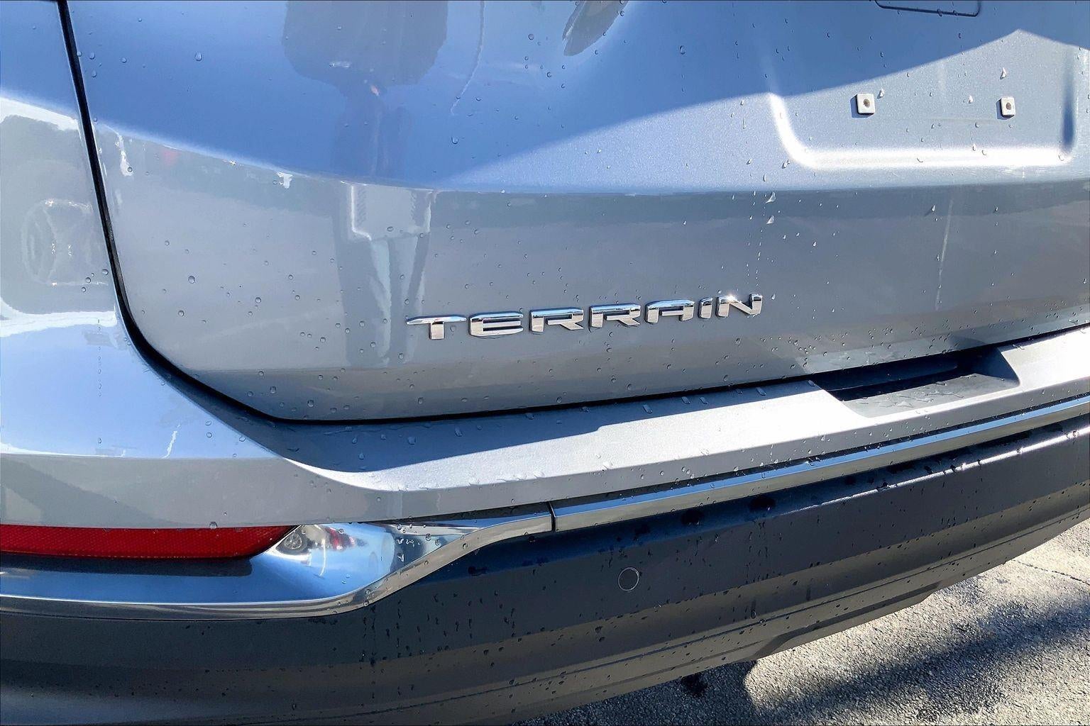 2024 GMC Terrain AT4