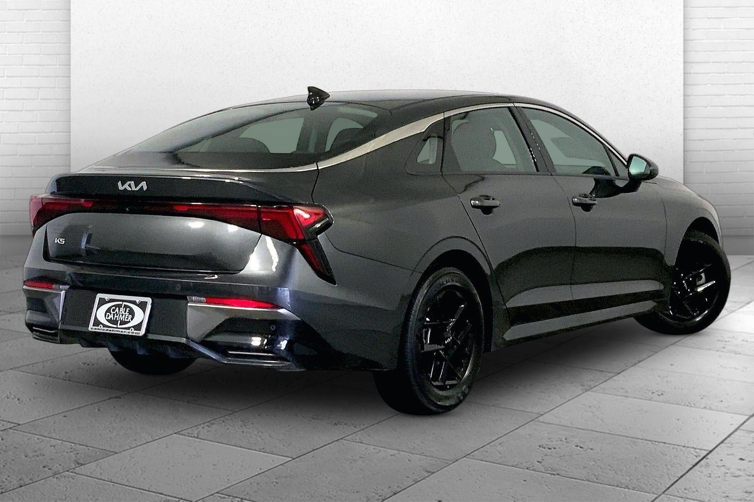 2025 Kia K5 LXS