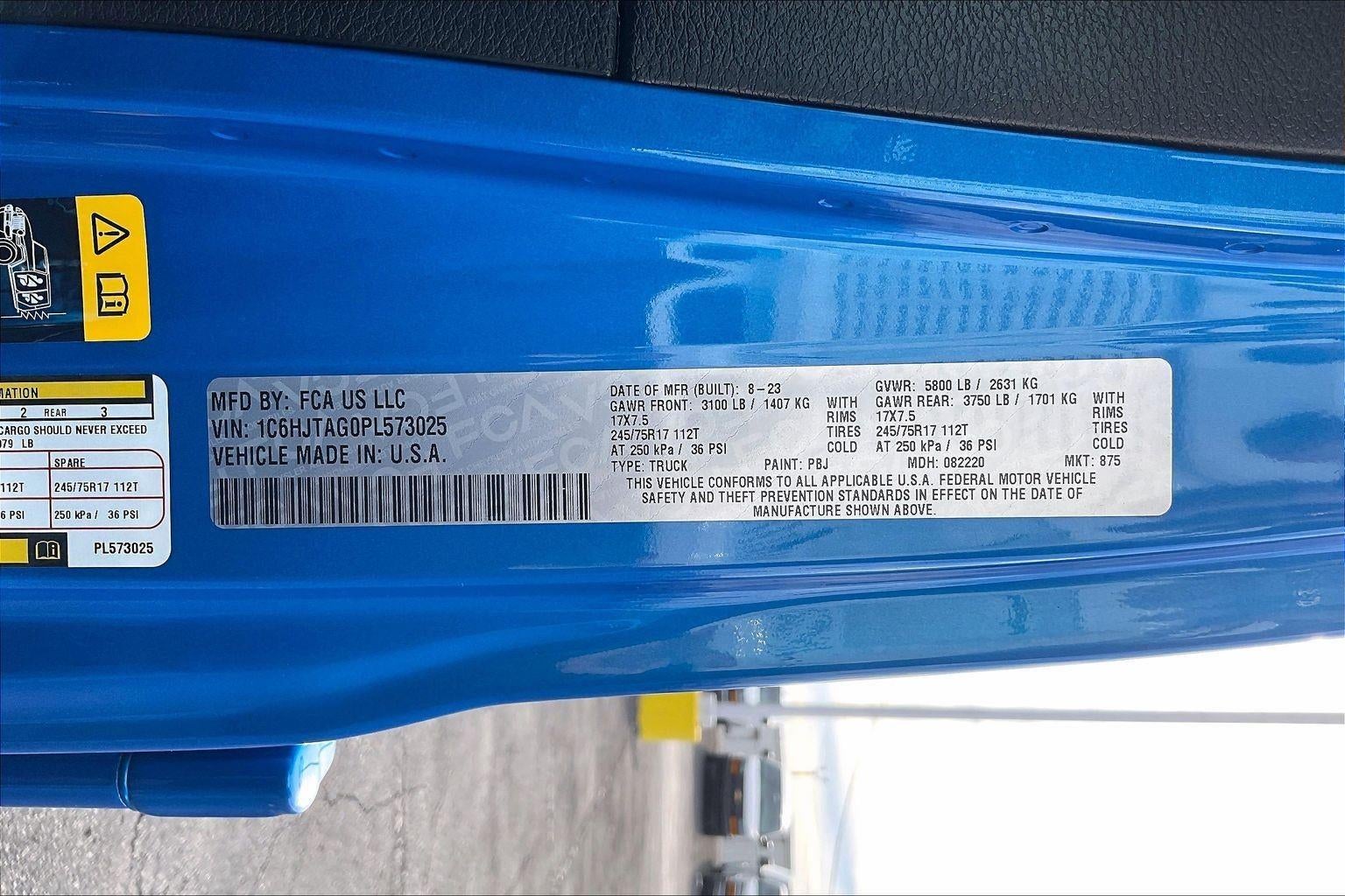 2023 Jeep Gladiator Sport