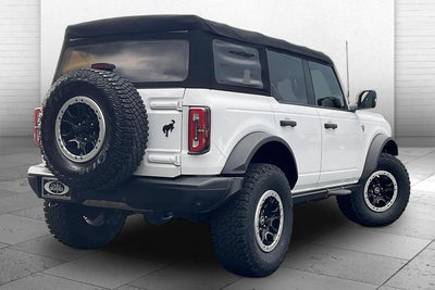 2021 Ford Bronco Base