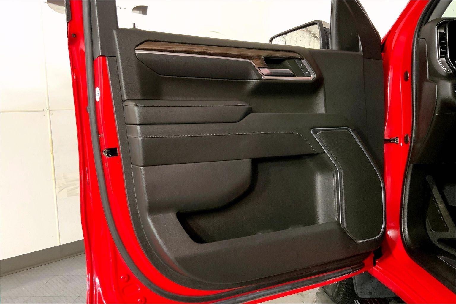 2022 Chevrolet Silverado 1500 LT (2FL)