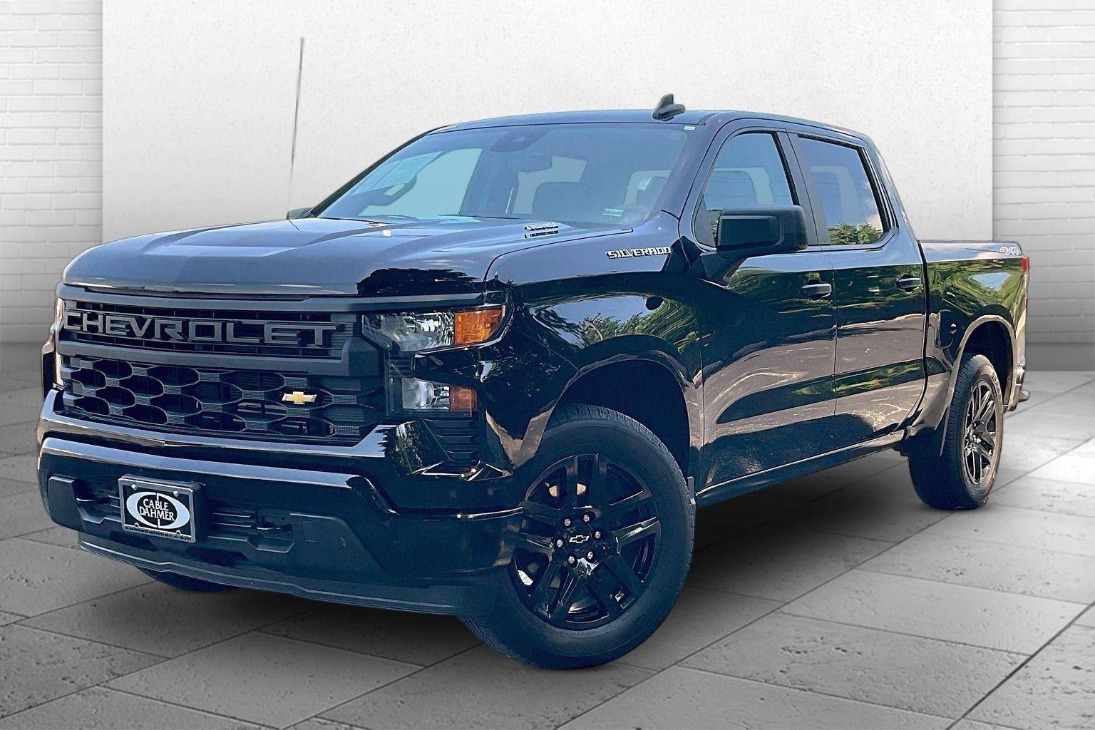 2025 Chevrolet Silverado 1500 Custom