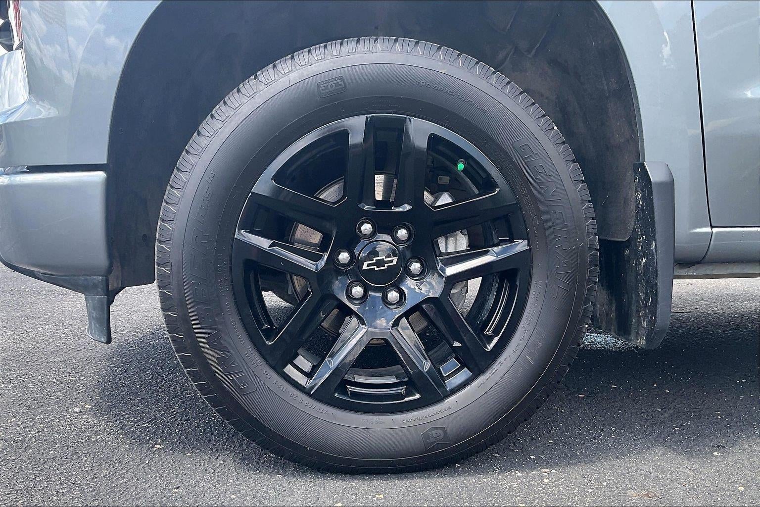 2025 Chevrolet Silverado 1500 Custom