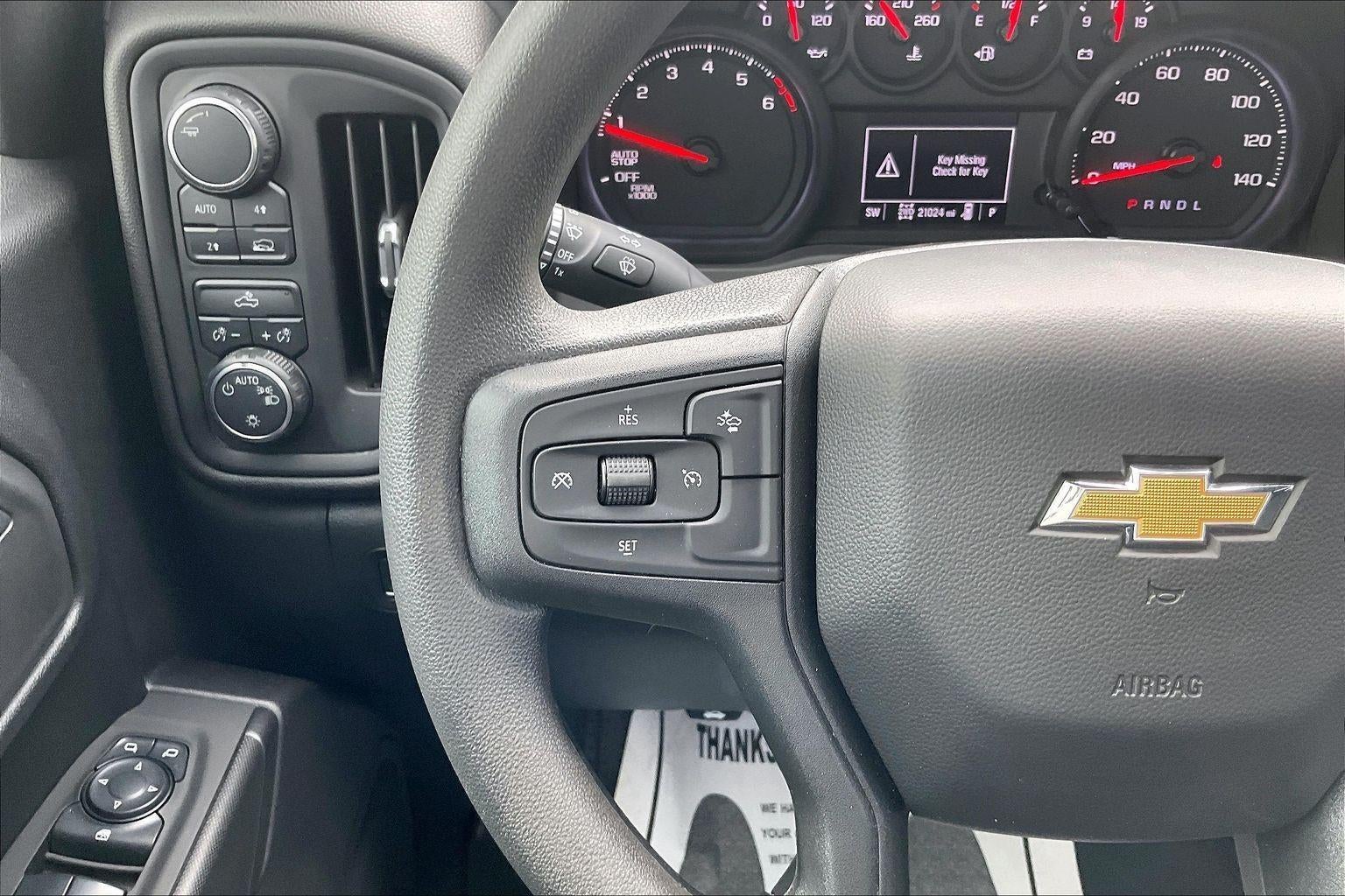 2025 Chevrolet Silverado 1500 Custom