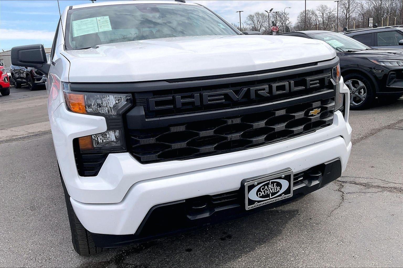 2025 Chevrolet Silverado 1500 Custom