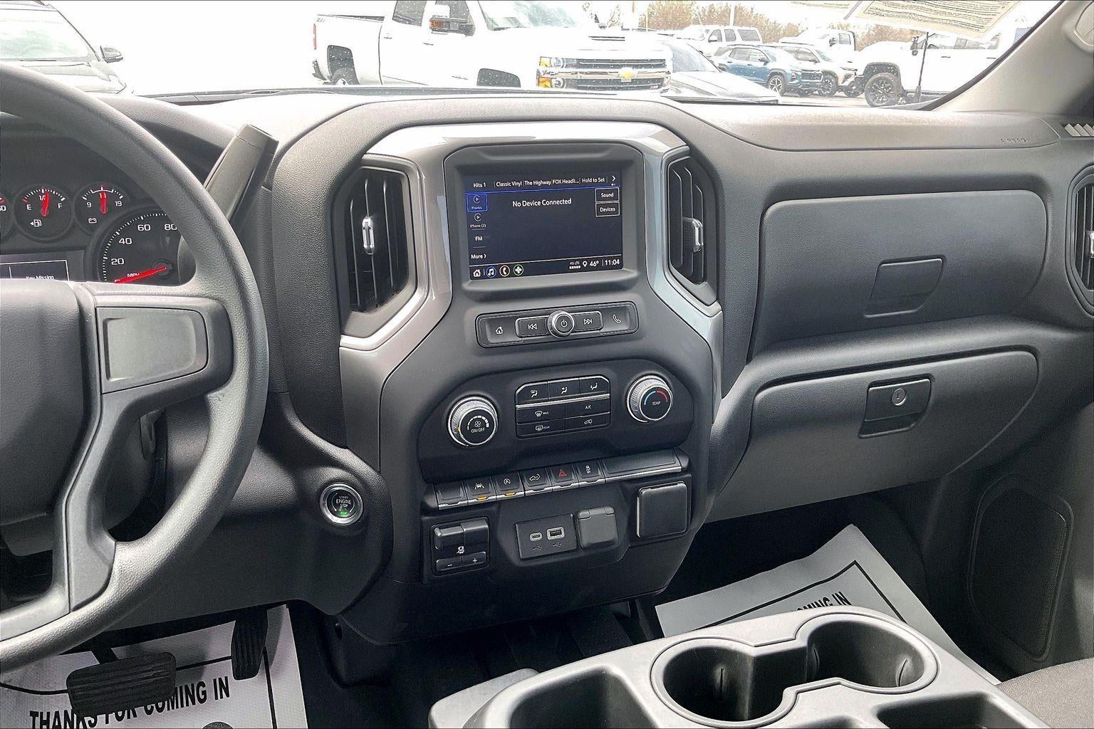 2025 Chevrolet Silverado 1500 Custom