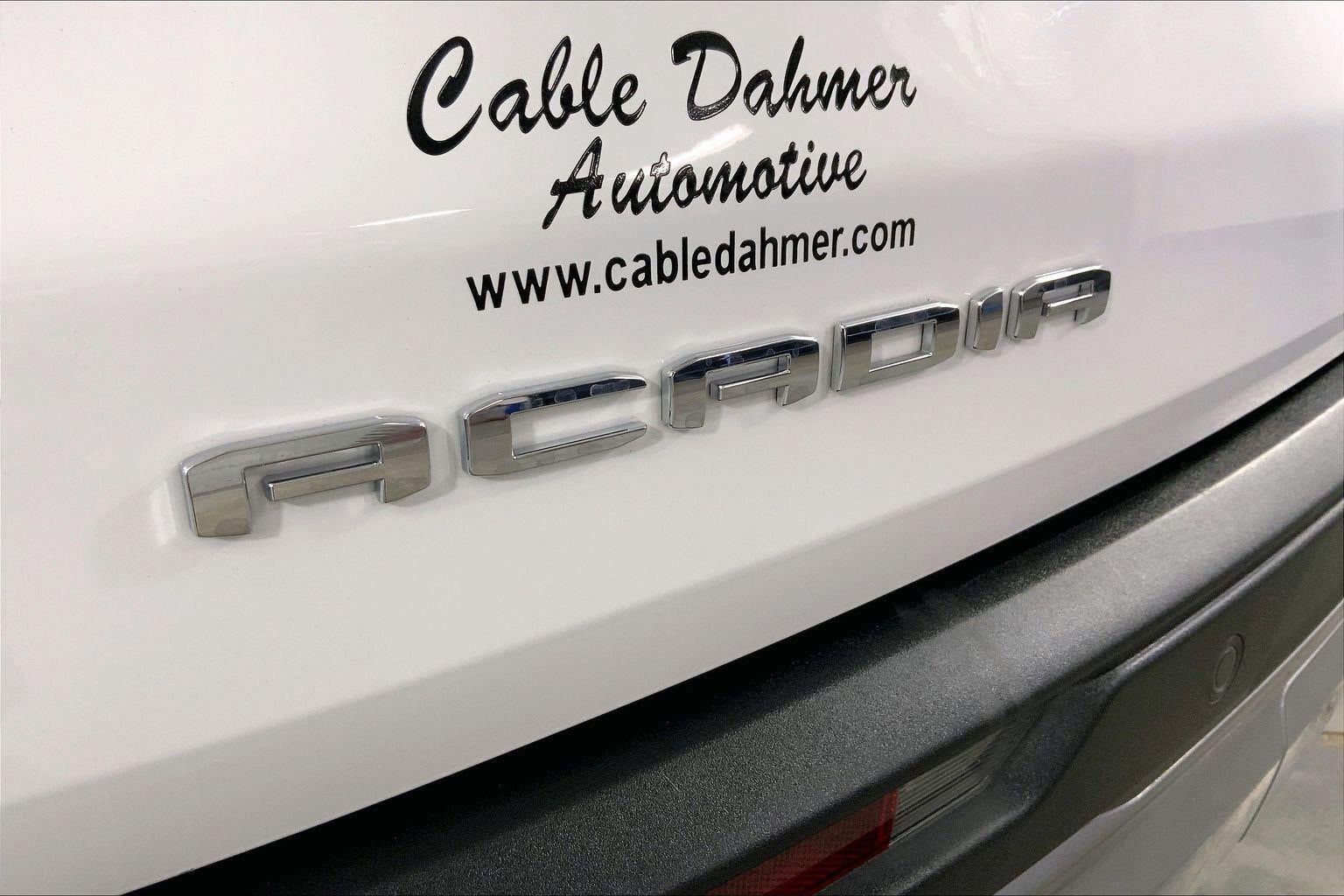 2025 GMC Acadia Elevation