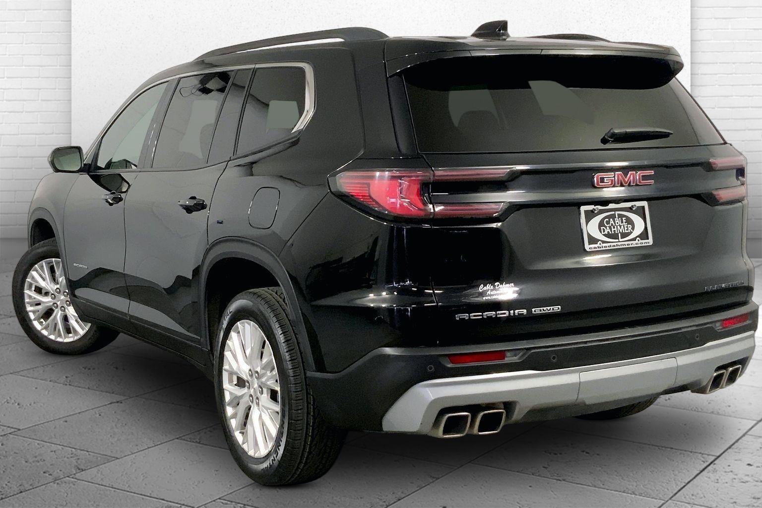 2024 GMC Acadia Elevation