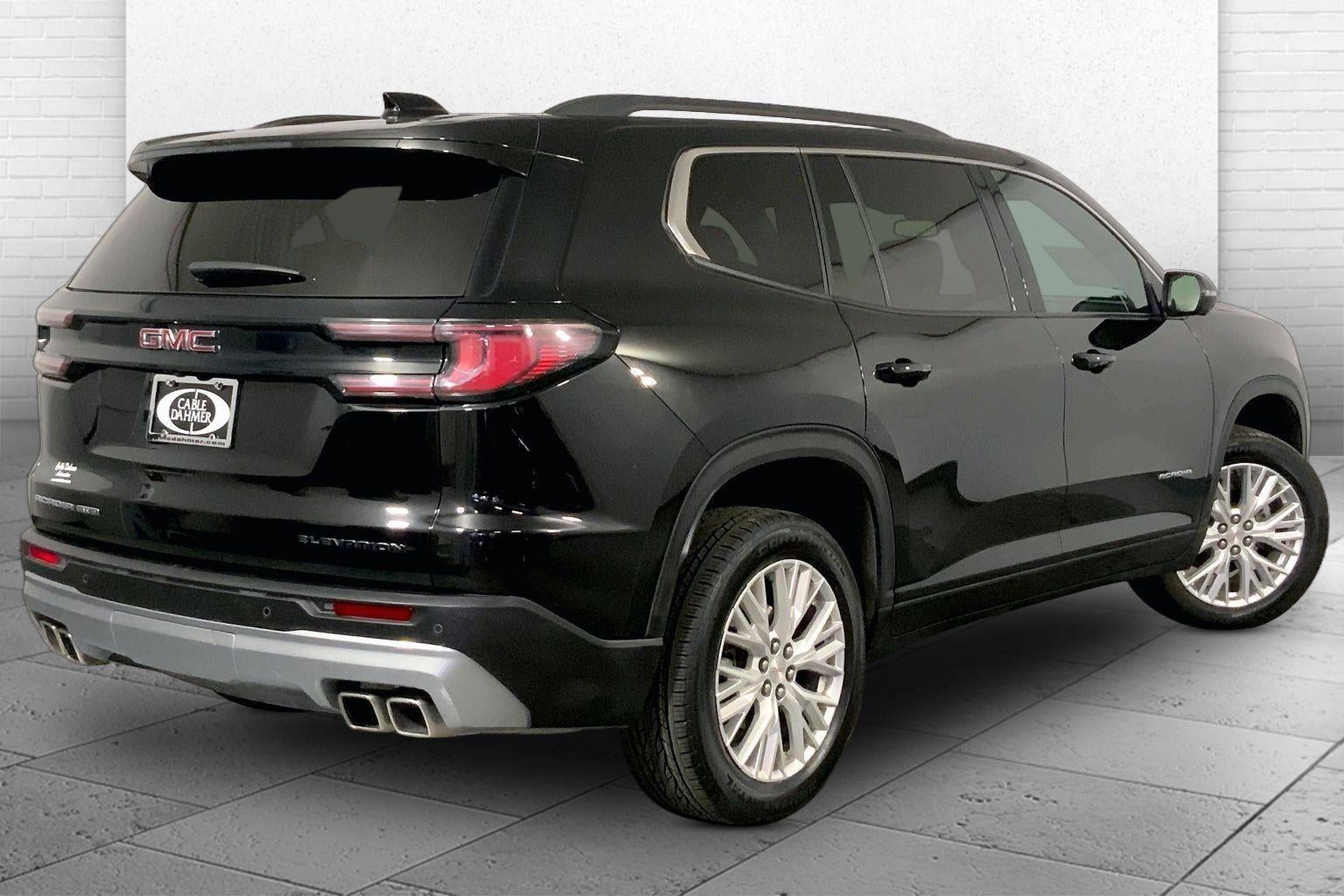 2024 GMC Acadia Elevation