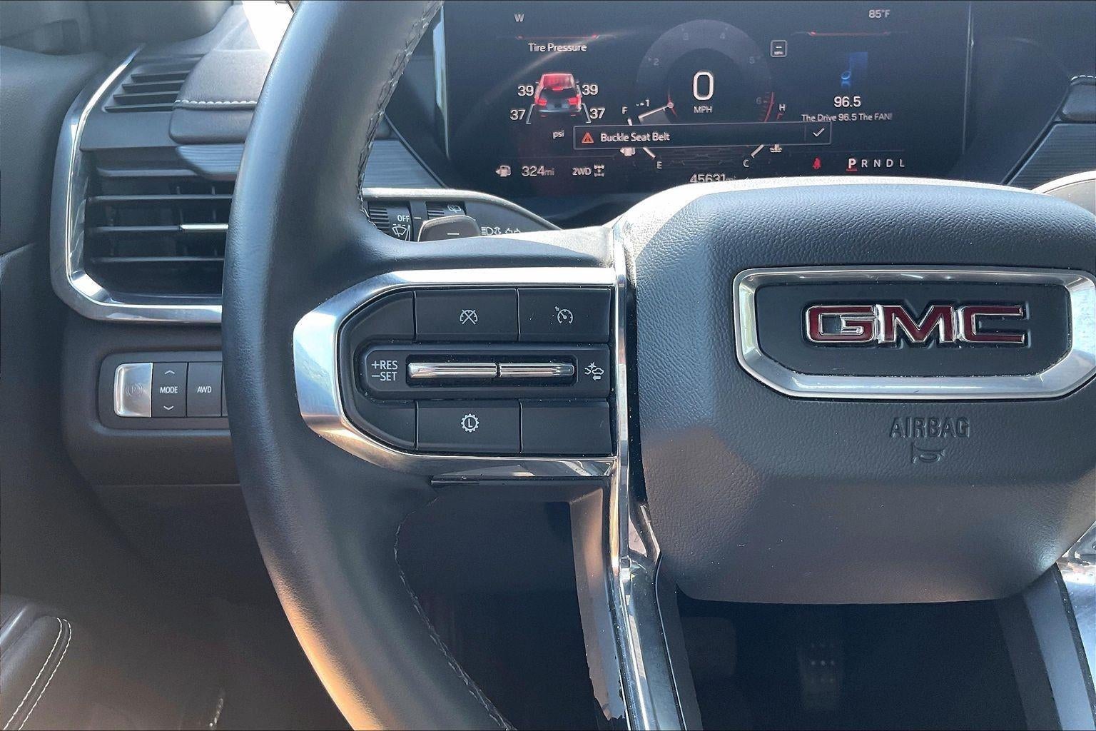 2024 GMC Acadia Elevation