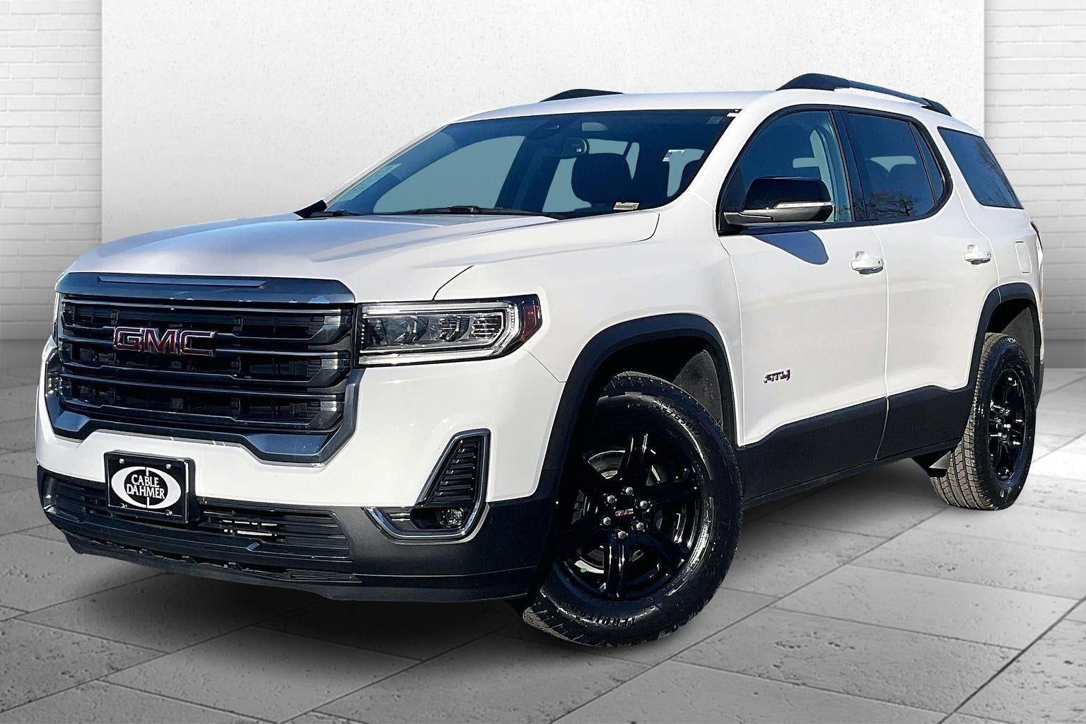 2023 GMC Acadia AT4