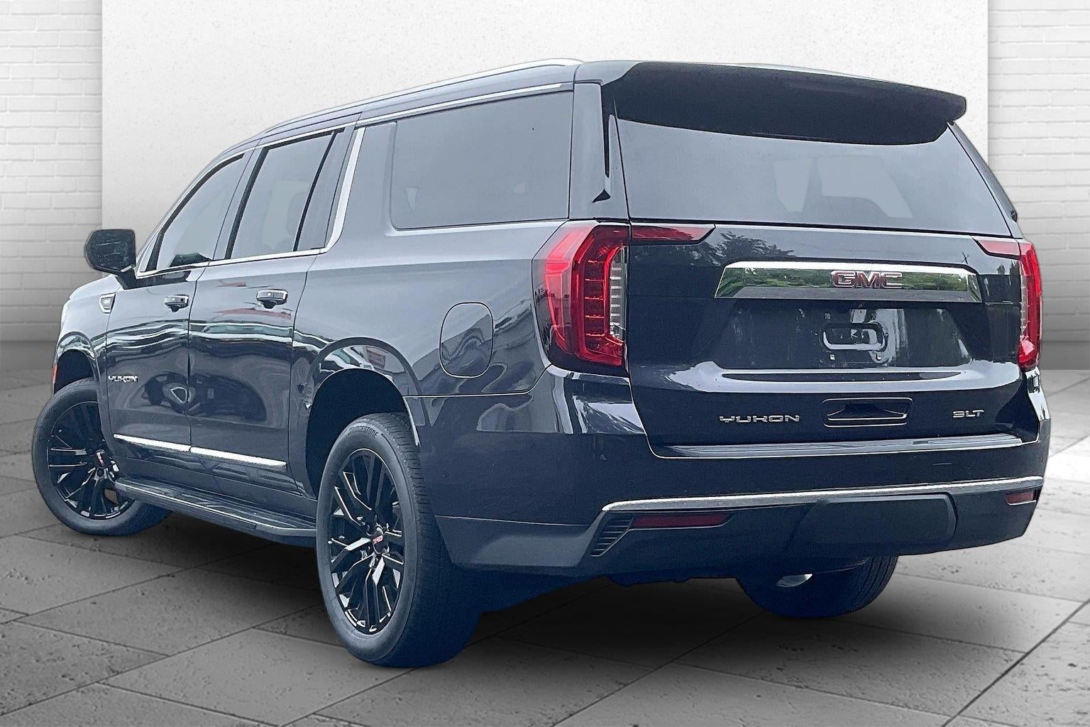 2023 GMC Yukon XL SLT