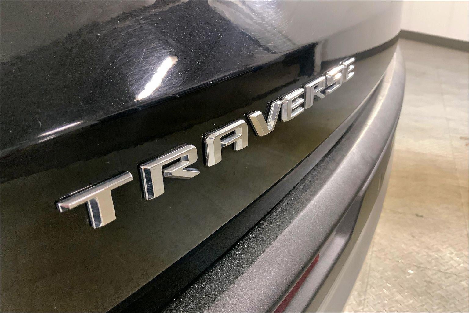 2024 Chevrolet Traverse LT