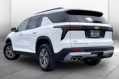 2024 Chevrolet Traverse LT