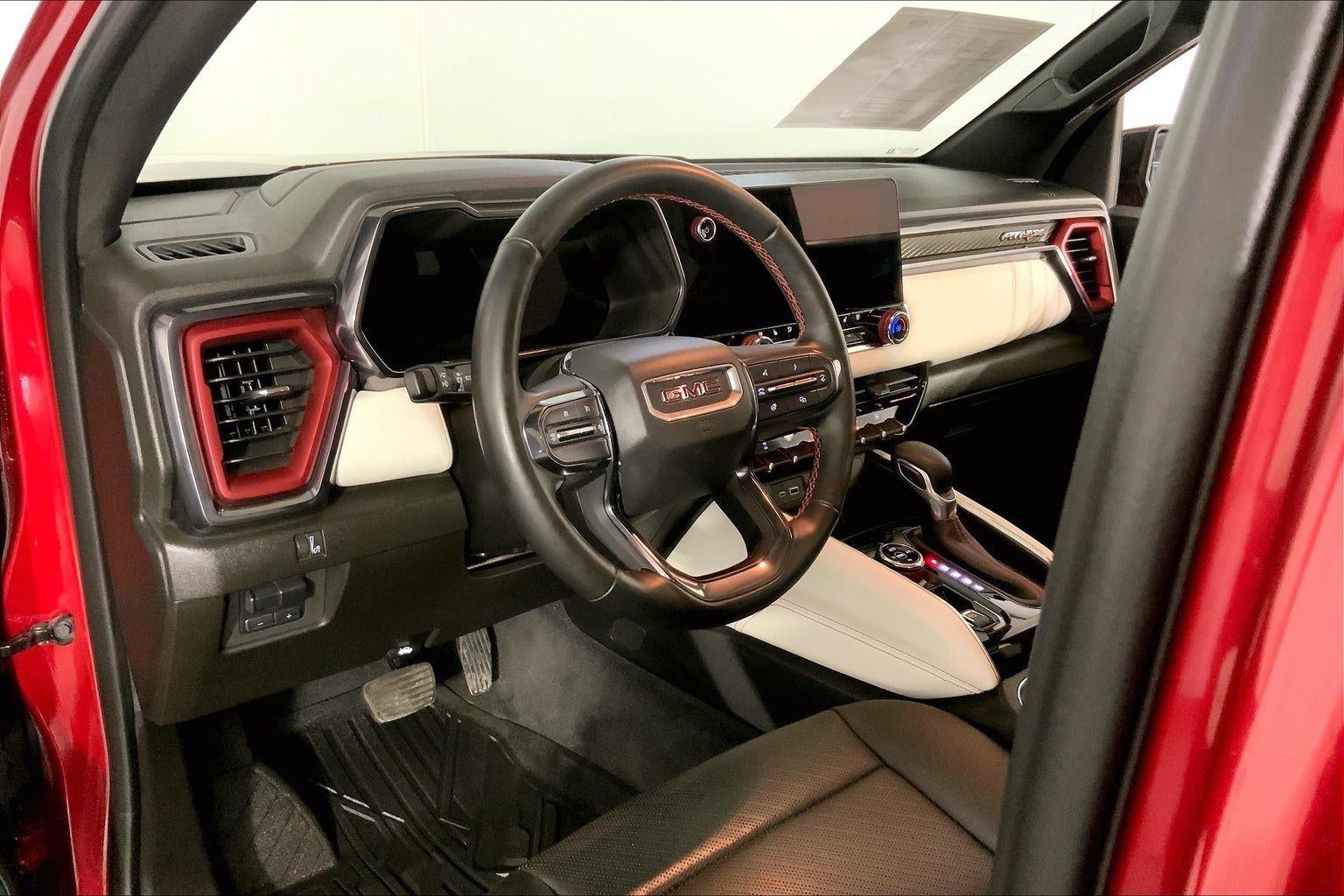 2023 GMC Canyon AT4X