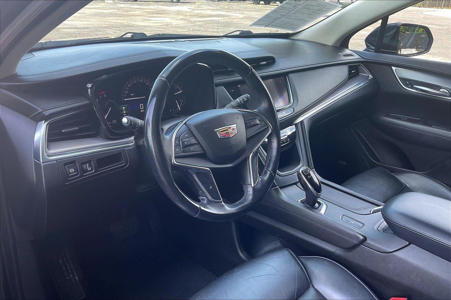 2018 Cadillac XT5 Luxury FWD