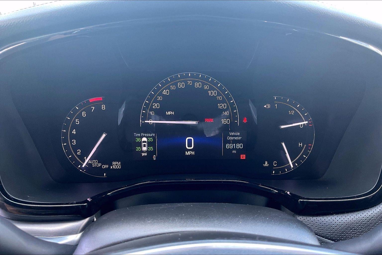 2018 Cadillac XT5 Luxury FWD